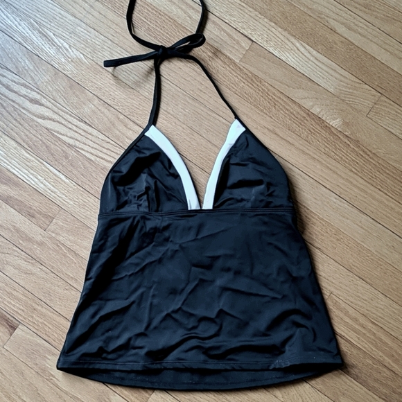 2/$20 Women's tankini swim top - Picture 1 of 4